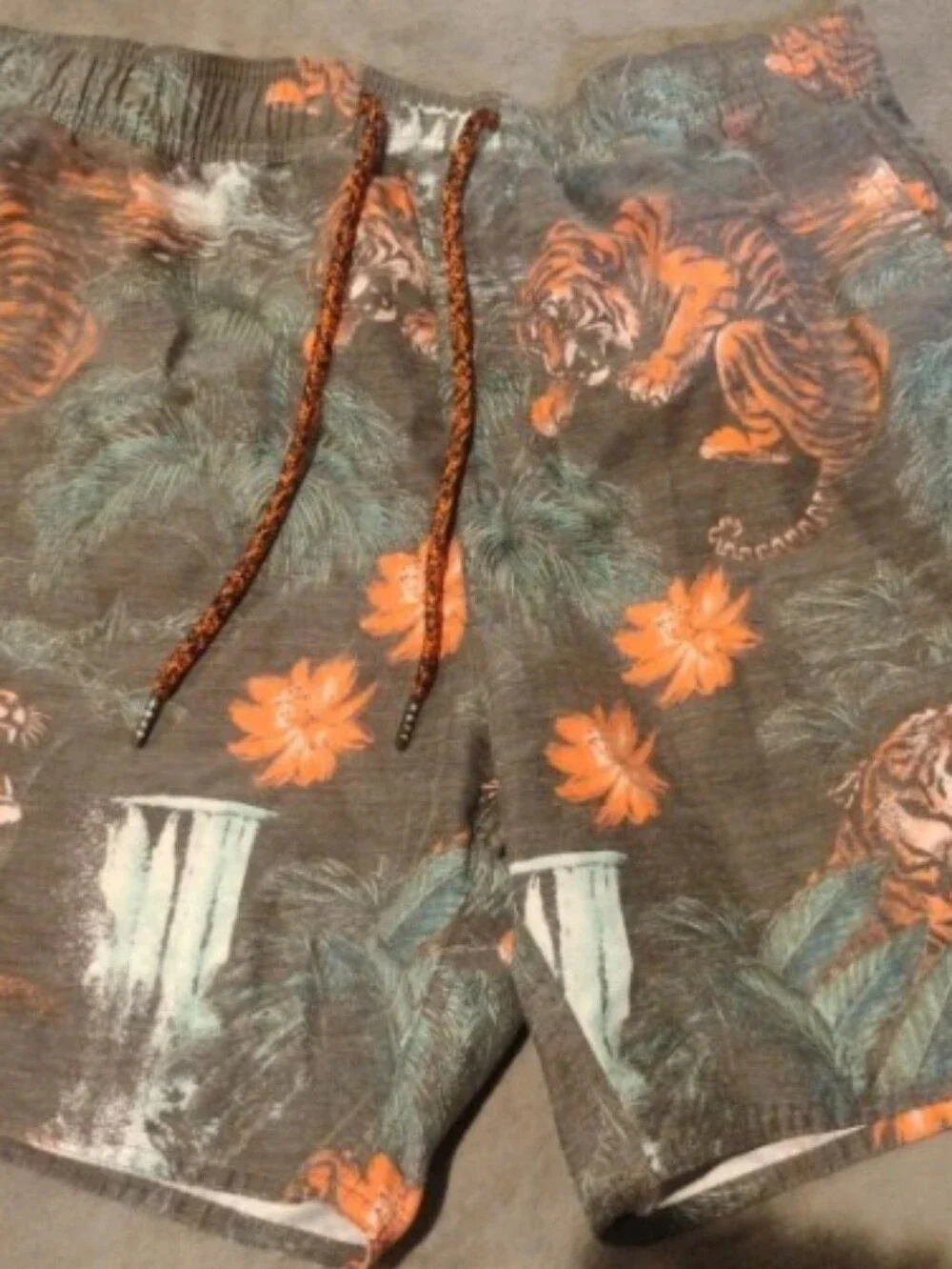 Neff Men's Tropic Tiger Graphic Swim Trunks Board Shorts - Sz M